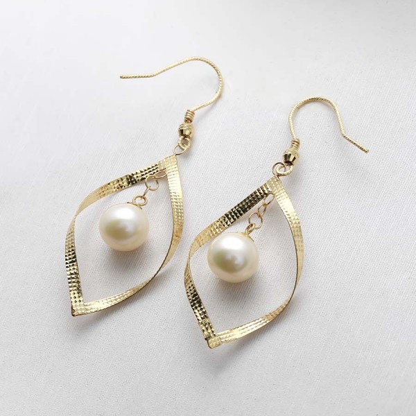 Bông tai vàng 18k ngọc trai nước ngọt 6-7mm Jepi