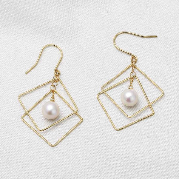 Bông tai vàng 18k ngọc trai thật 6-7mm Sari