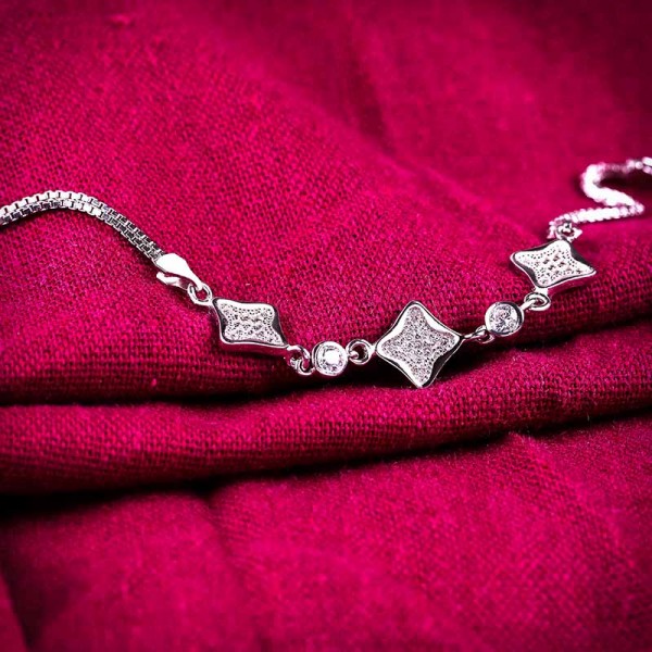 Lắc tay bạc Tiffany Love  2