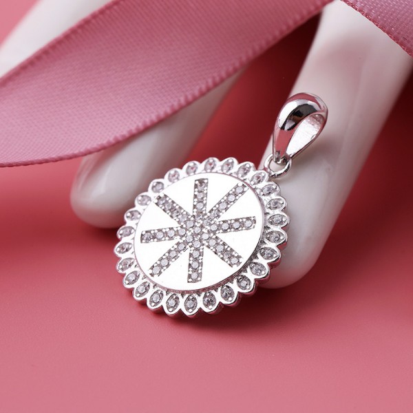 Mặt dây chuyền bạc Brand Love2