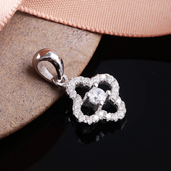 Mặt dây chuyền bạc Lucky For Life 3