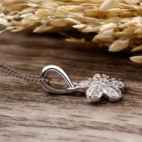 Mặt dây chuyền bạc Peach Blossom 3