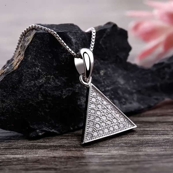 Mặt dây chuyền bạc The Triangle 3