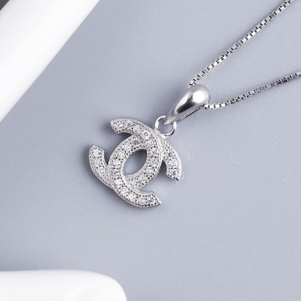 Mặt dây chuyền bạc Zyre Love3