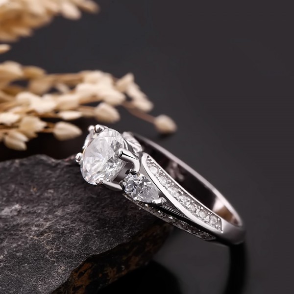 Nhẫn bạc Luxy Love 3