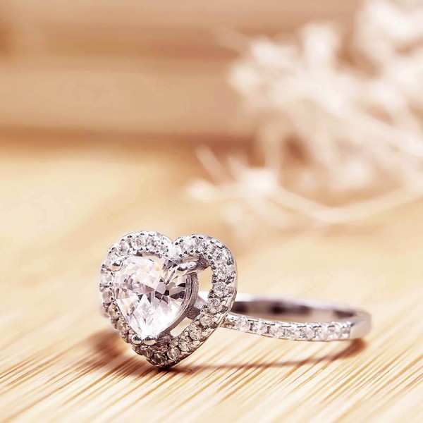 Nhẫn bạc White Heart 4