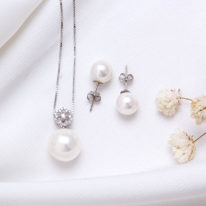 Bộ trang sức bạc White Pearl