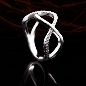 Nhẫn bạc Brenna Love