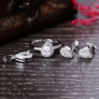 Bộ trang sức bạc Demin Love