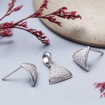 Bộ trang sức bạc Hani Triangle