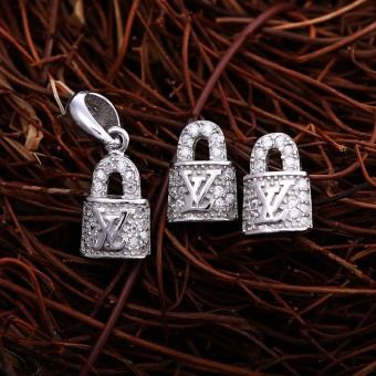 Bộ trang sức bạc LV Lock