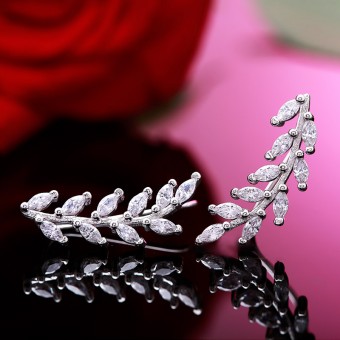 Bông tai bạc Tiny Leaf
