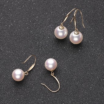 Bông tai vàng 18k ngọc trai Akoya 8-8.5mm Rie 