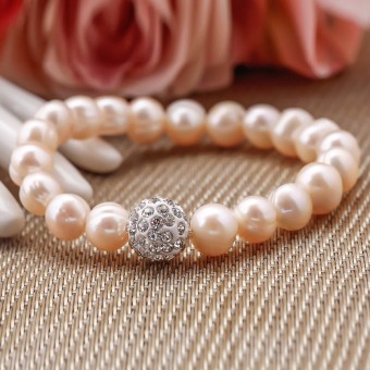 Lắc tay ngọc trai Luxy    