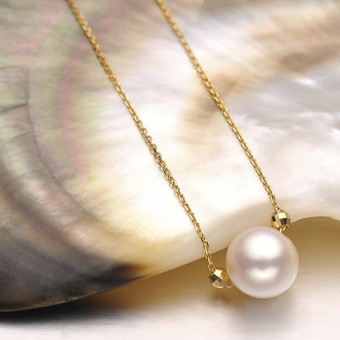 Lắc tay vàng 18k ngọc trai Akoya 8-9mm Lopi