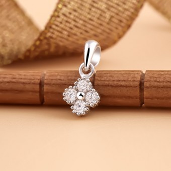 Mặt dây chuyền bạc Fiora Flower