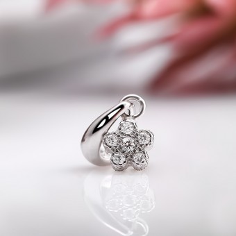 Mặt dây chuyền bạc Leona Flower