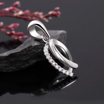 Mặt dây chuyền bạc Lotus Bud