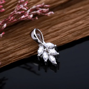Mặt dây chuyền bạc Sparkling Love