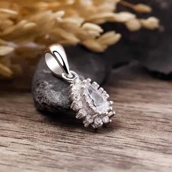 Mặt dây chuyền bạc The Eyewater