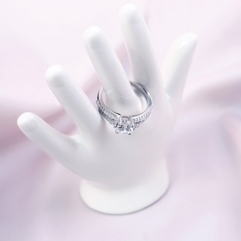 Nhẫn bạc One Love
