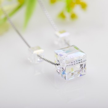  Dây chuyền đá Swarovski Lian La   