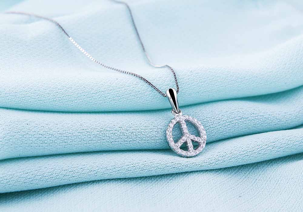 T&ocirc;n vinh vẻ đẹp Việt.