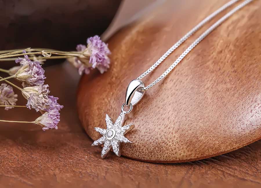 Vẻ đẹp ấn tượng của mẫu trang sức khiến ai cũng muốn sở hữu.