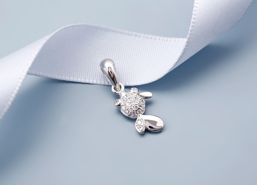 M&oacute;c nối th&iacute;ch hợp cho mọi loại d&acirc;y đeo.