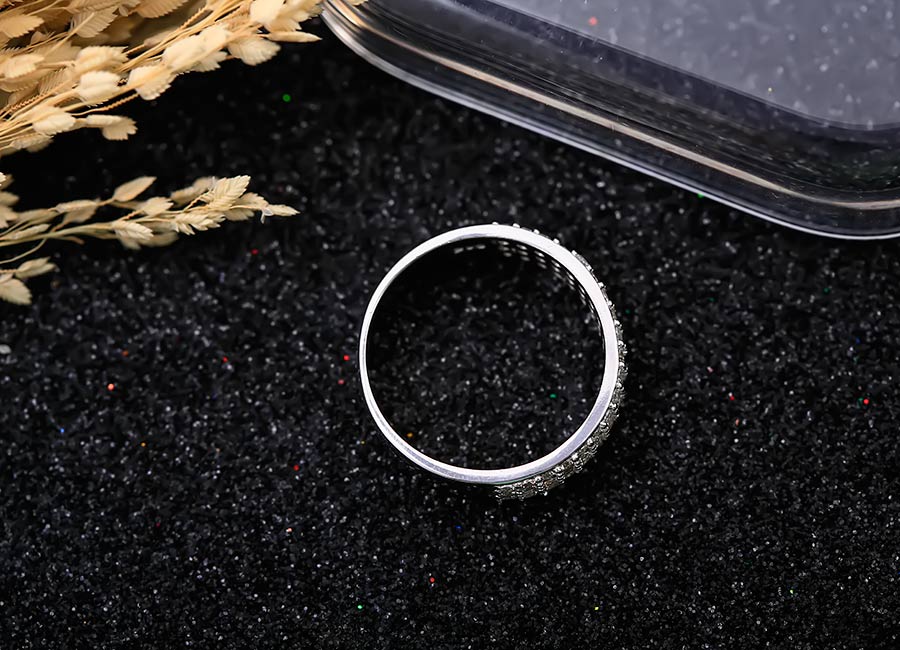 &Aacute;nh bạc &Yacute; 925 &ldquo;trứ danh&rdquo; đẹp đến n&iacute;n thở.