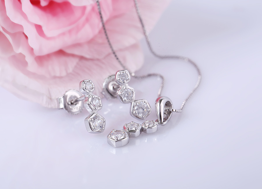 Sản phẩm trang sức đầy ấn tượng.