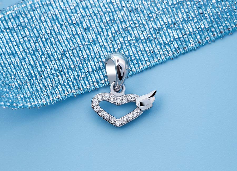 Vẻ đẹp trong s&aacute;ng, l&ocirc;i cuốn &aacute;nh nh&igrave;n.