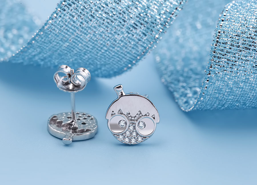 Chốt g&agrave;i cho d&ograve;ng khuy&ecirc;n nụ v&ocirc; c&ugrave;ng chắc chắn.