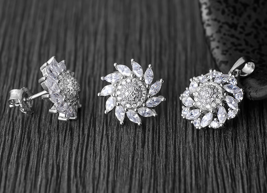 B&ocirc;ng c&uacute;c họa mi với đầy đủ sắc s&aacute;ng cuốn h&uacute;t, sẵn s&agrave;ng chinh phục bạn.