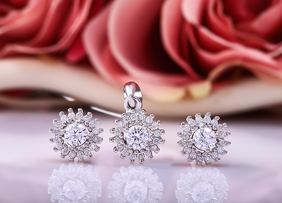 Trọn bộ nữ trang m&agrave; mọi c&ocirc; g&aacute;i đều mong muốn c&oacute; được.