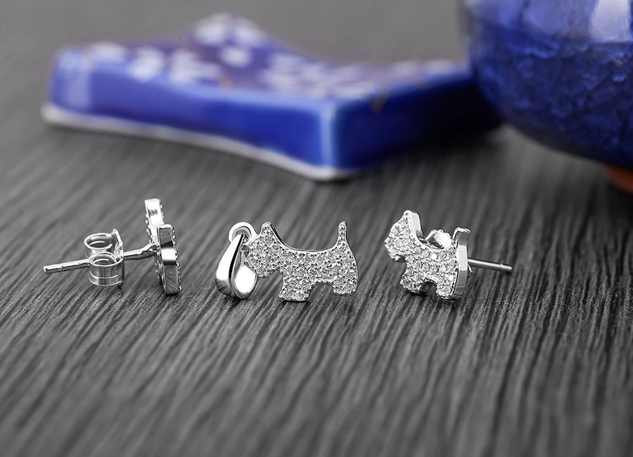 Mẫu trang sức được l&ograve;ng c&aacute;c bạn g&aacute;i tuổi teen.