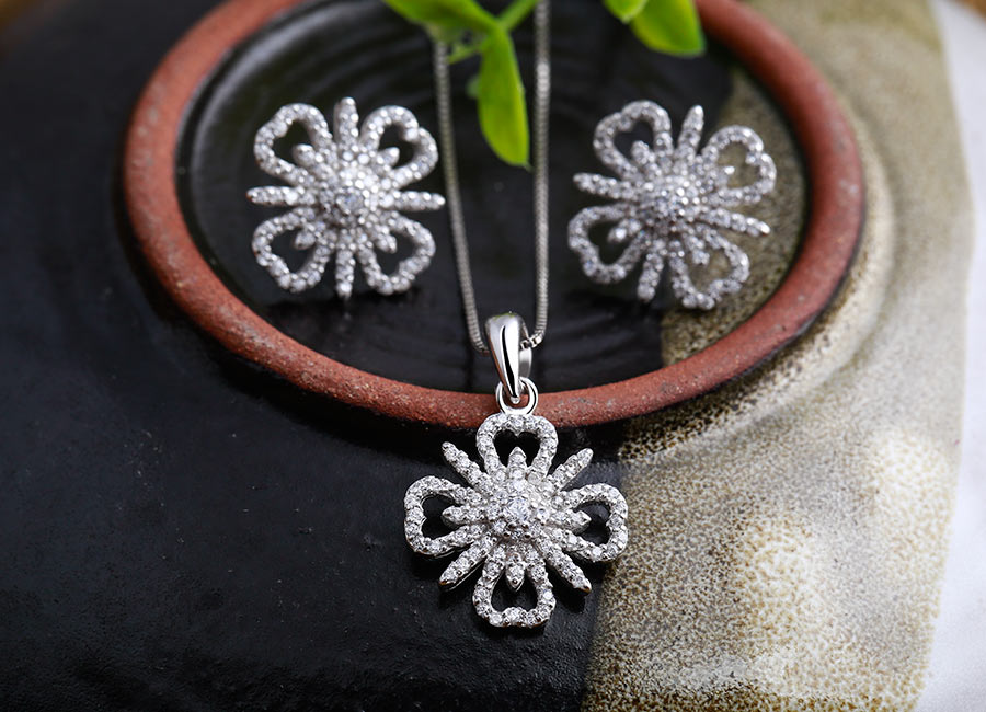 Đẹp xuất sắc từ g&oacute;c ch&iacute;nh diện.