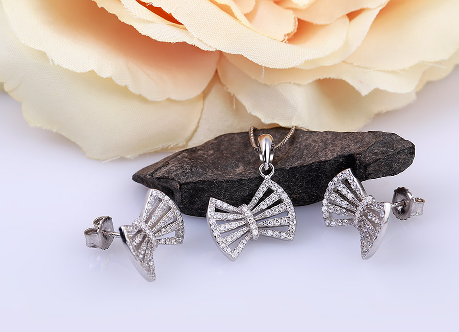 &Aacute;nh bạc &Yacute; 925 đầy m&ecirc; hoặc.