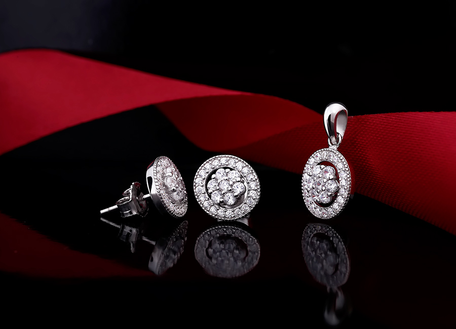 Đường n&eacute;t mềm mại, tạo h&igrave;nh ấn tượng. 