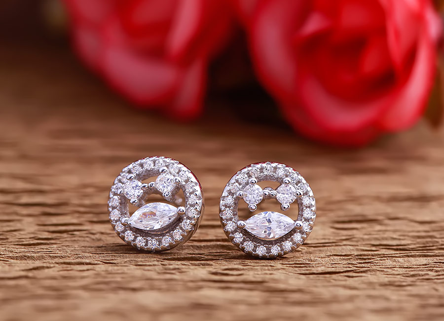 Tạo h&igrave;nh khối tr&ograve;n với nhiều chi tiết phụ họa.