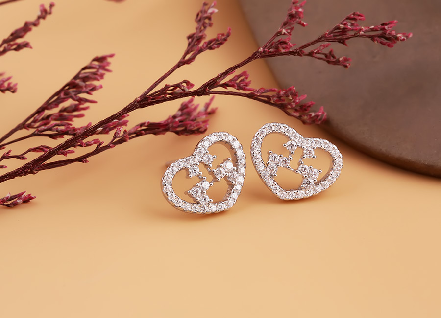 Trang sức điệu xinh, &yacute; nghĩa l&agrave;m h&agrave;i l&ograve;ng bạn g&aacute;i.