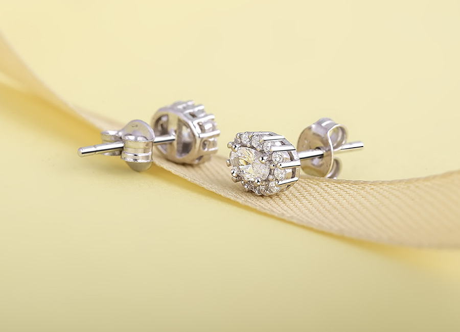 Xinh đẹp v&agrave; rạng rỡ hơn c&ugrave;ng trang sức Eropi.