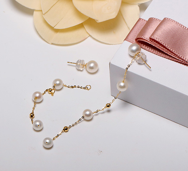 B&ocirc;ng tai v&agrave;ng 18k ngọc trai ngọt 5-6mm Beeplant