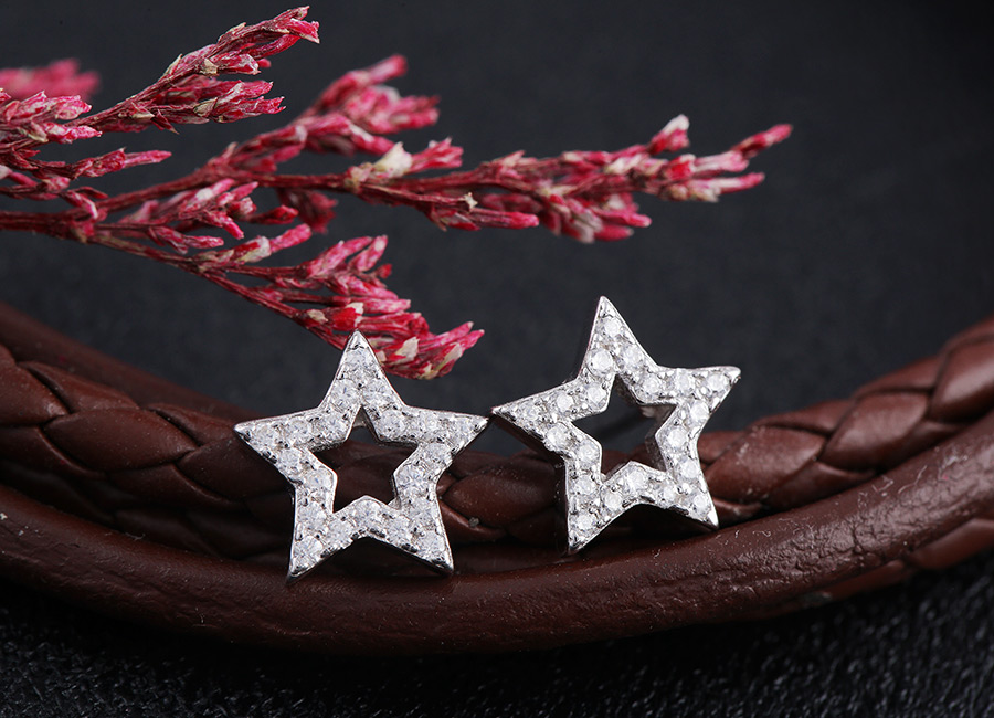 Kiểu d&aacute;ng sinh động thu h&uacute;t mọi &aacute;nh nh&igrave;n.