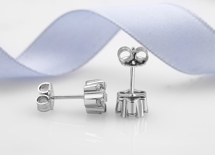 Kh&oacute;a chốt đảm bảo chắc chắn.