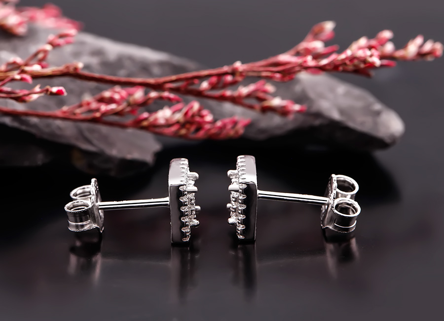 Kh&oacute;a chốt đặc biệt cứng c&aacute;p.