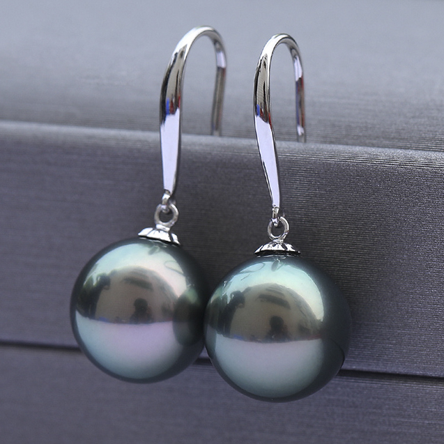 b&ocirc;ng tai v&agrave;ng