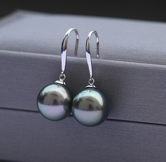 b&ocirc;ng tai v&agrave;ng