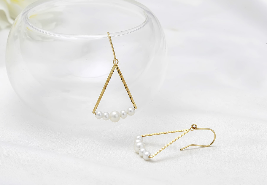 B&ocirc;ng tai v&agrave;ng