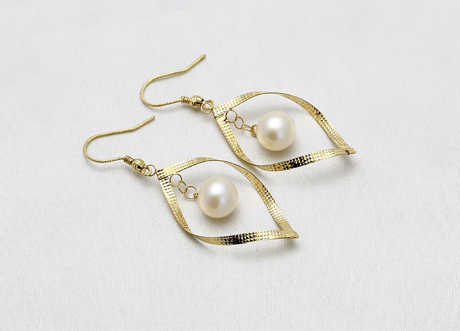 B&ocirc;ng tai v&agrave;ng